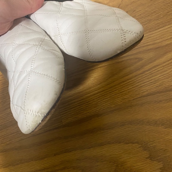 Givenchy white quilted slingbacks - Picture 3 of 3